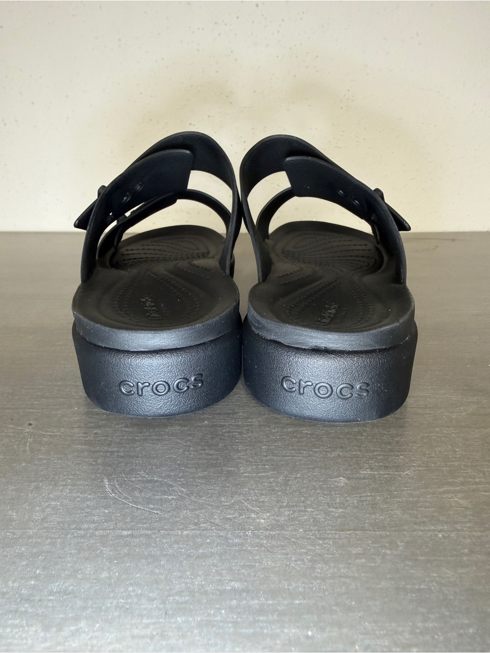 Crocs Women’s Black Platform Slide Sandals Slip-On Cushioned Synthetic Size 8W - Picture 7 of 9